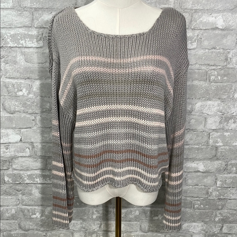 Lovestitch Gray and Brown Crew Neck Sweater with Ribbed Knit
